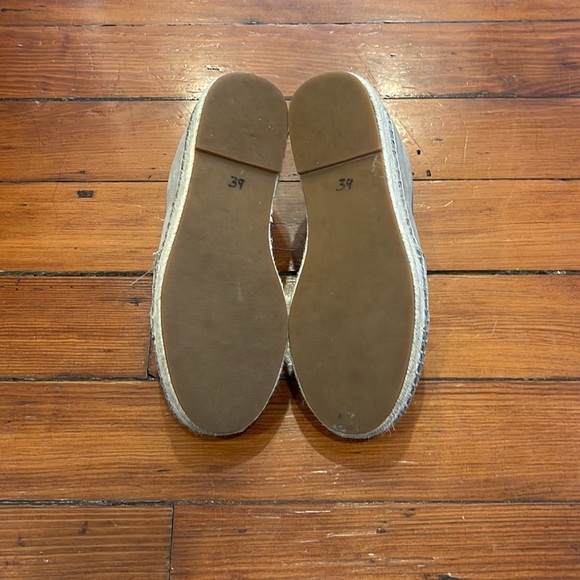 Blondo Waterproof Espadrilles - Picture 3 of 4